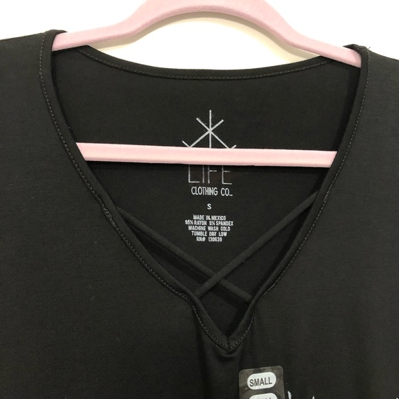 Life Clothing Co t shirt “moon child” size s, m, l - Picture 4 of 5